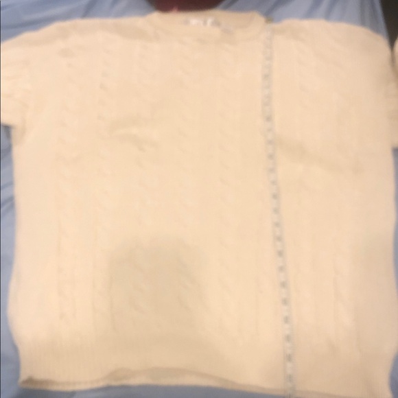 Cable knit sweater - Picture 5 of 5